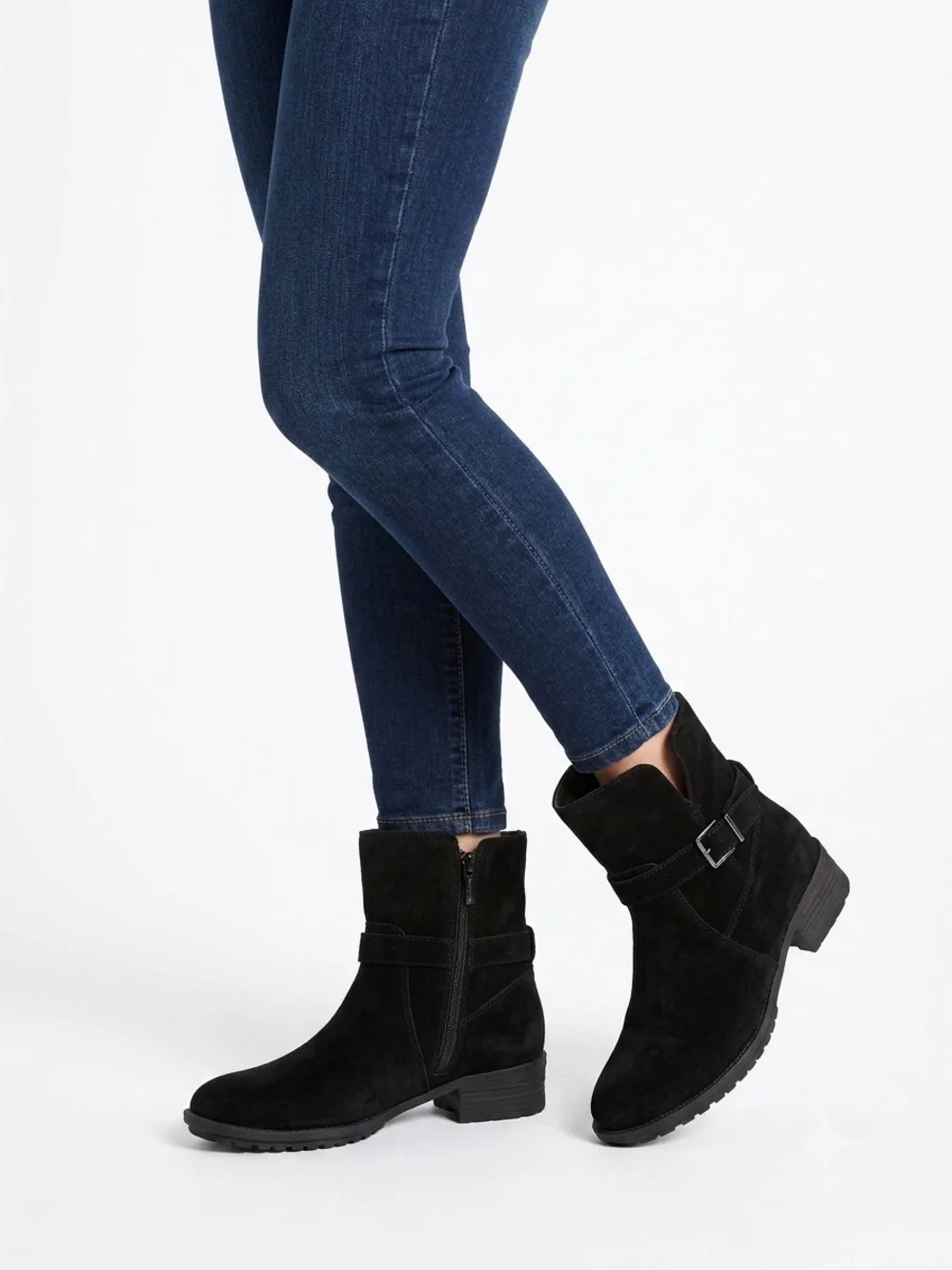 Blondo Waterproof NWOT Black Suede Women's Ankle Boots with Side Zip